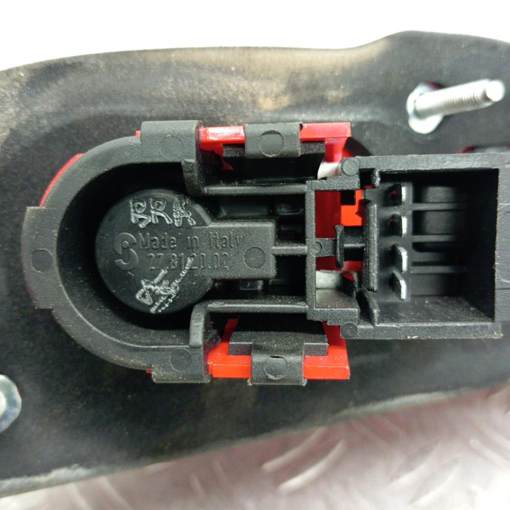 Fanale posteriore principale destro (luci) ALFA ROMEO 159 BREAK Diésel - 1
