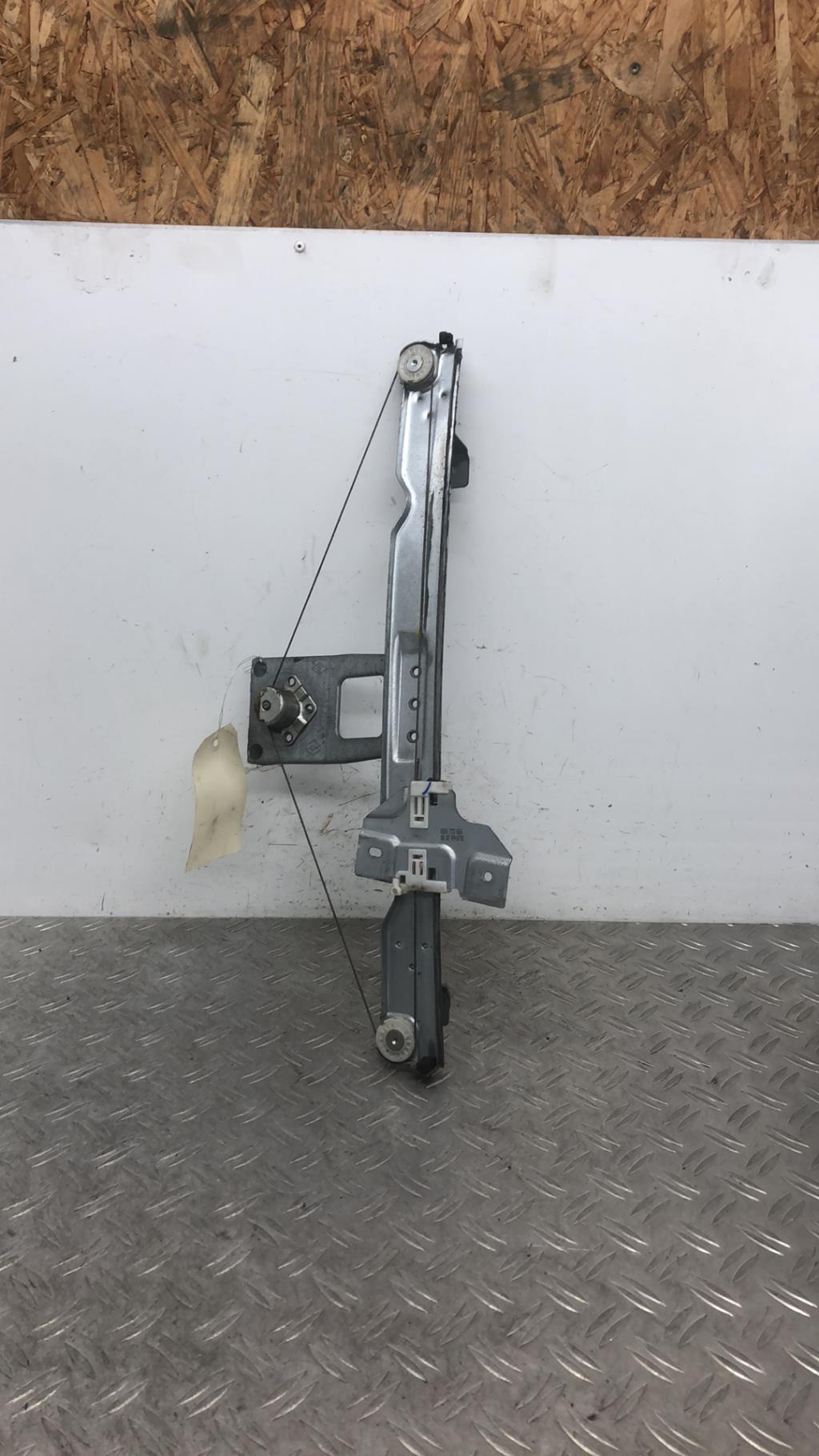 Alzacristalli manuale anteriore sinistro DACIA SANDERO 1 Gasolina/GLP - 1