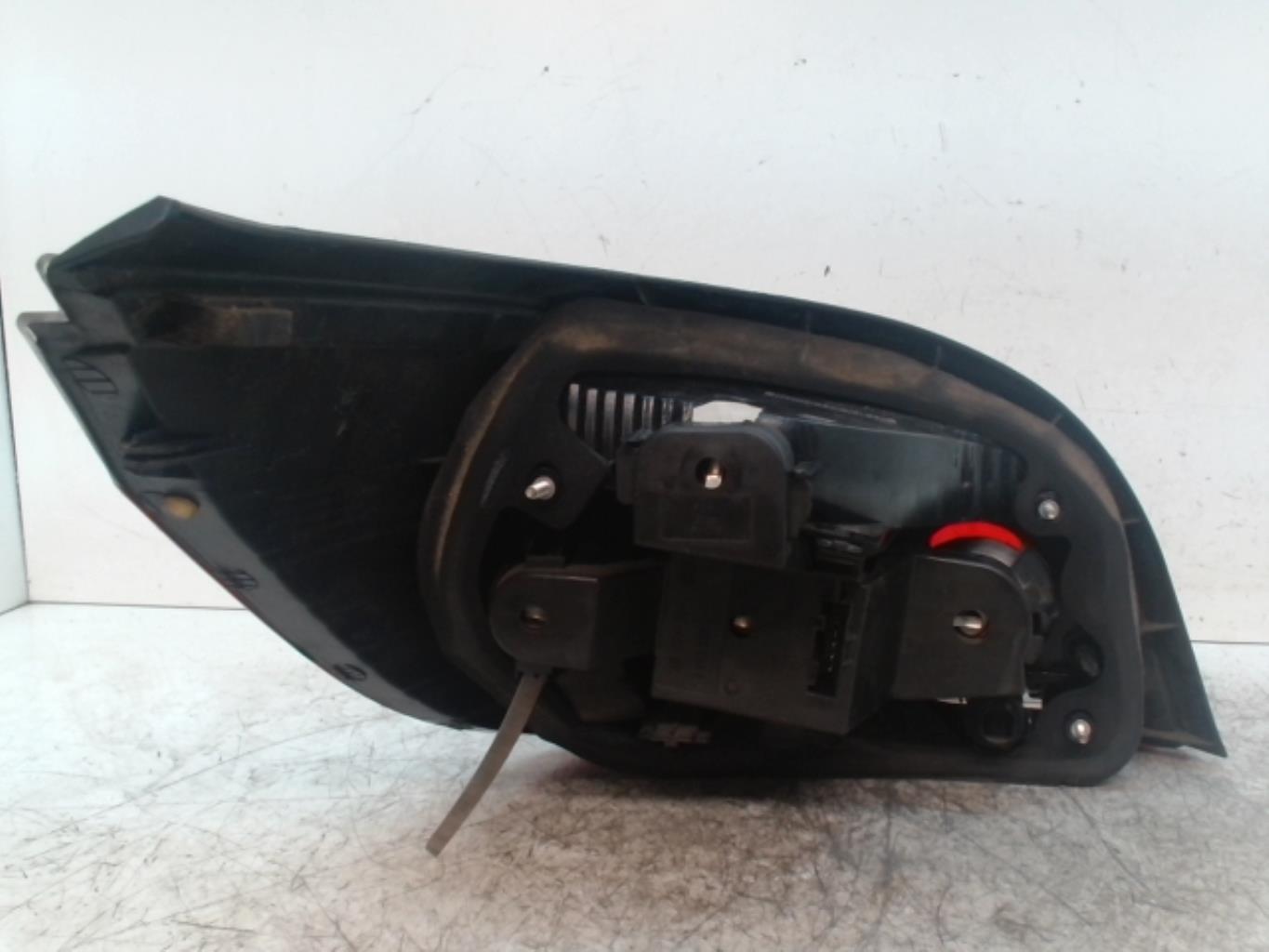 Fanale posteriore principale destro (luci) BMW SERIE 5 E60 PHASE 1 Diésel - 1