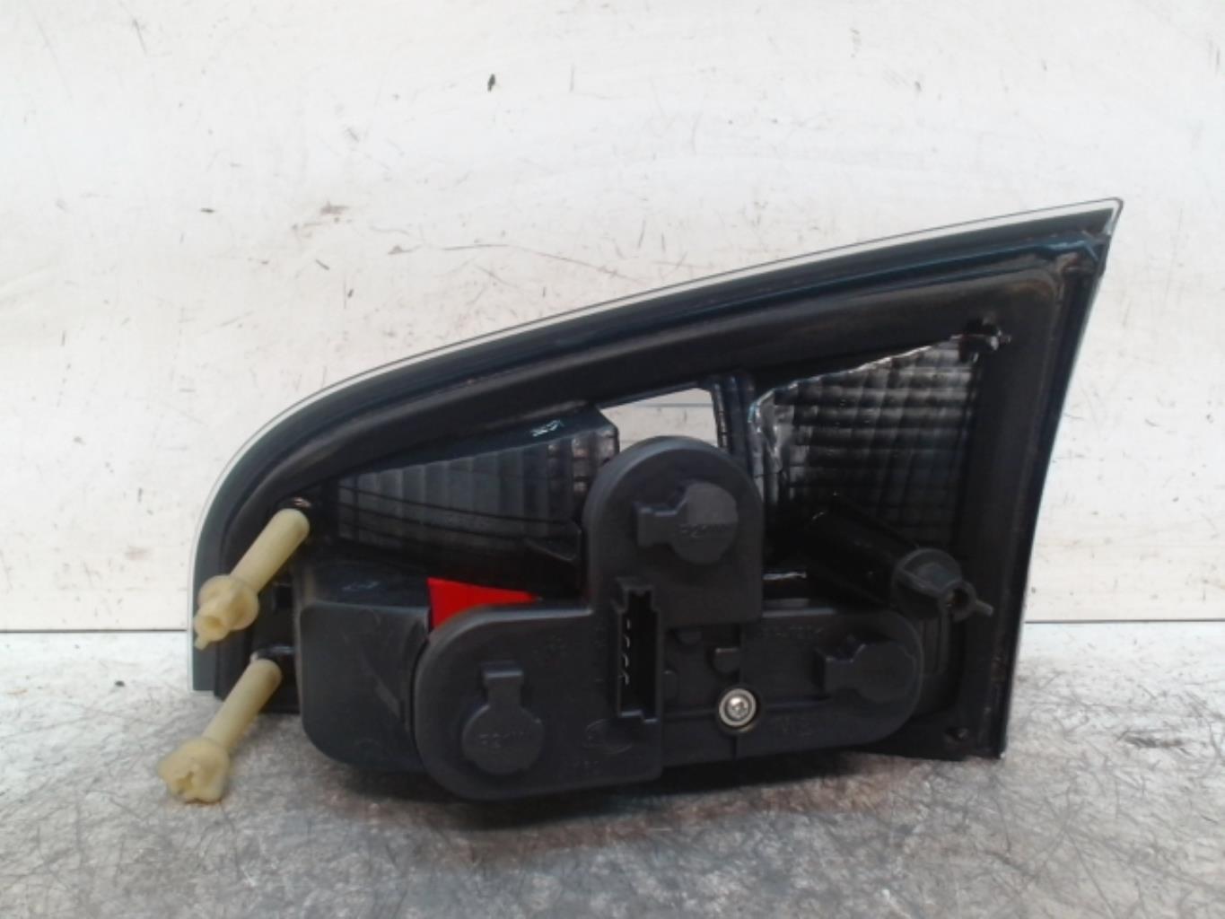 Gruppo ottico posteriore secondario sinistro (luci) FORD S-MAX 1 PHASE 1 Gasolina - 1