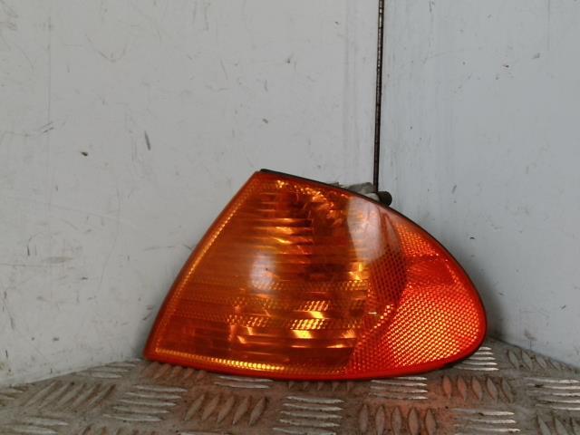 Optique avant secondaire gauche (feux)(clignotant) BMW SERIE 3 E46 PHASE 1  - 1
