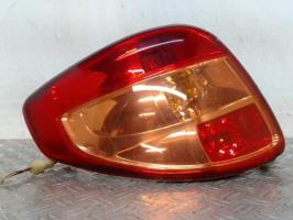 Fanale posteriore principale sinistro (luci)