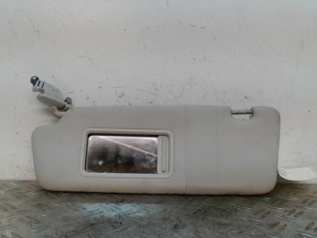 Pare soleil gauche AUDI A4 3 PHASE 1 Diesel - 1