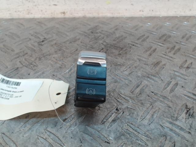 Poignee electrique frein a main AUDI A4 3 PHASE 1 Diesel - 1
