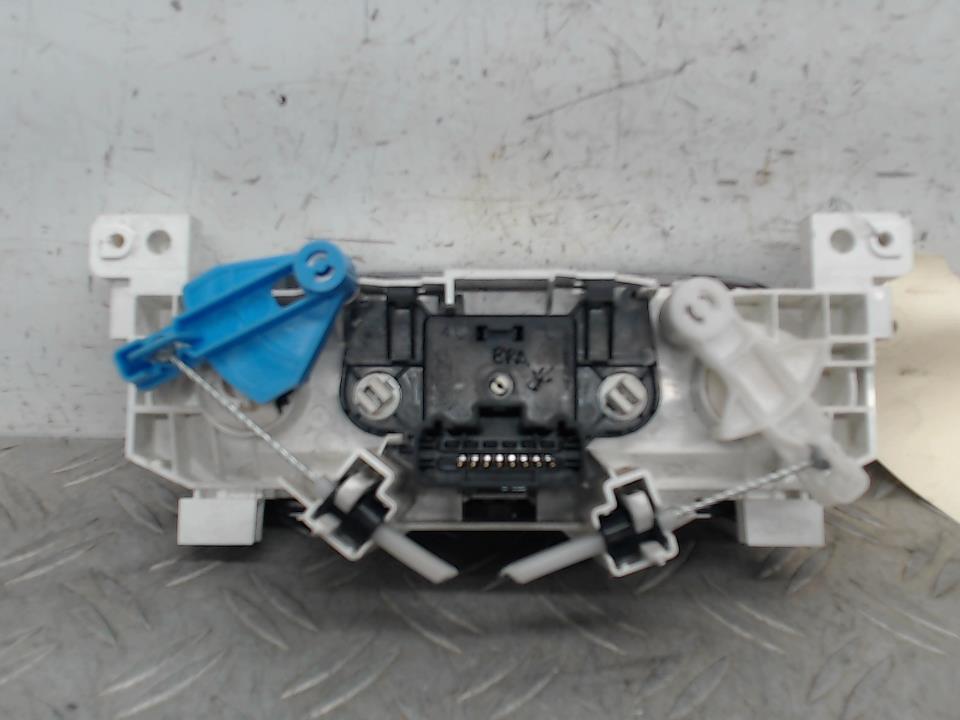 Commande chauffage RENAULT TRAFIC 3 COURT PHASE 1 Diesel - 1