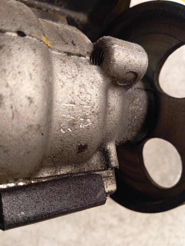 Pompe de direction PEUGEOT 206 PHASE 1 BREAK Diesel - 1