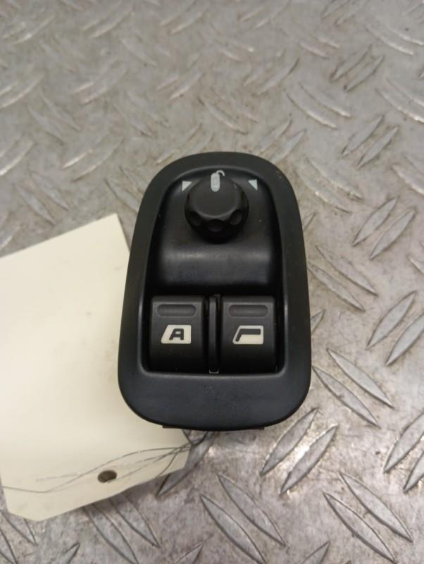 Interruttore lavacristalli anteriore sinistro FIAT SCUDO 1 PHASE 2 Diésel - 1