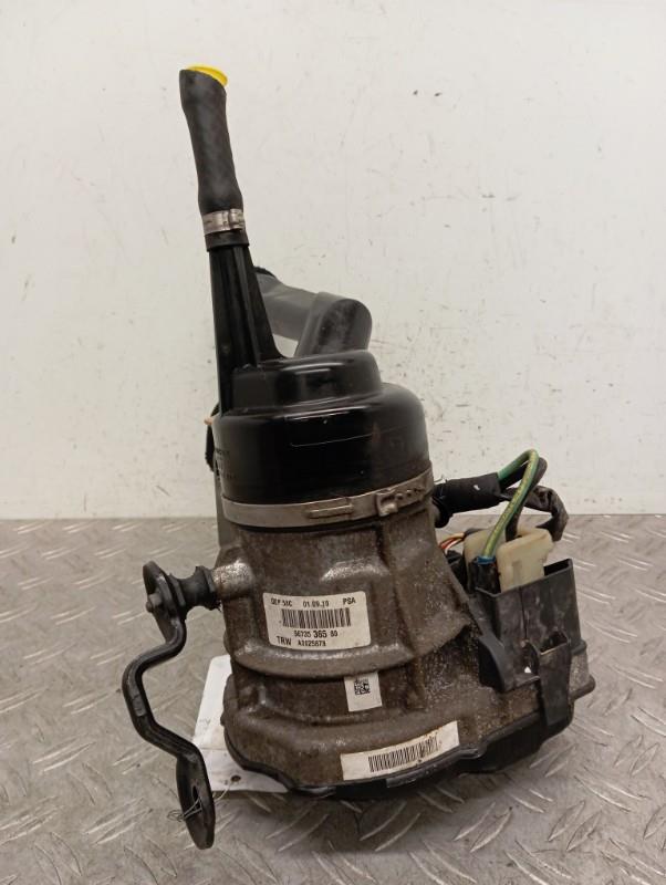 Pompe de direction PEUGEOT 308 1 SW PHASE 1 BREAK Diesel - 1