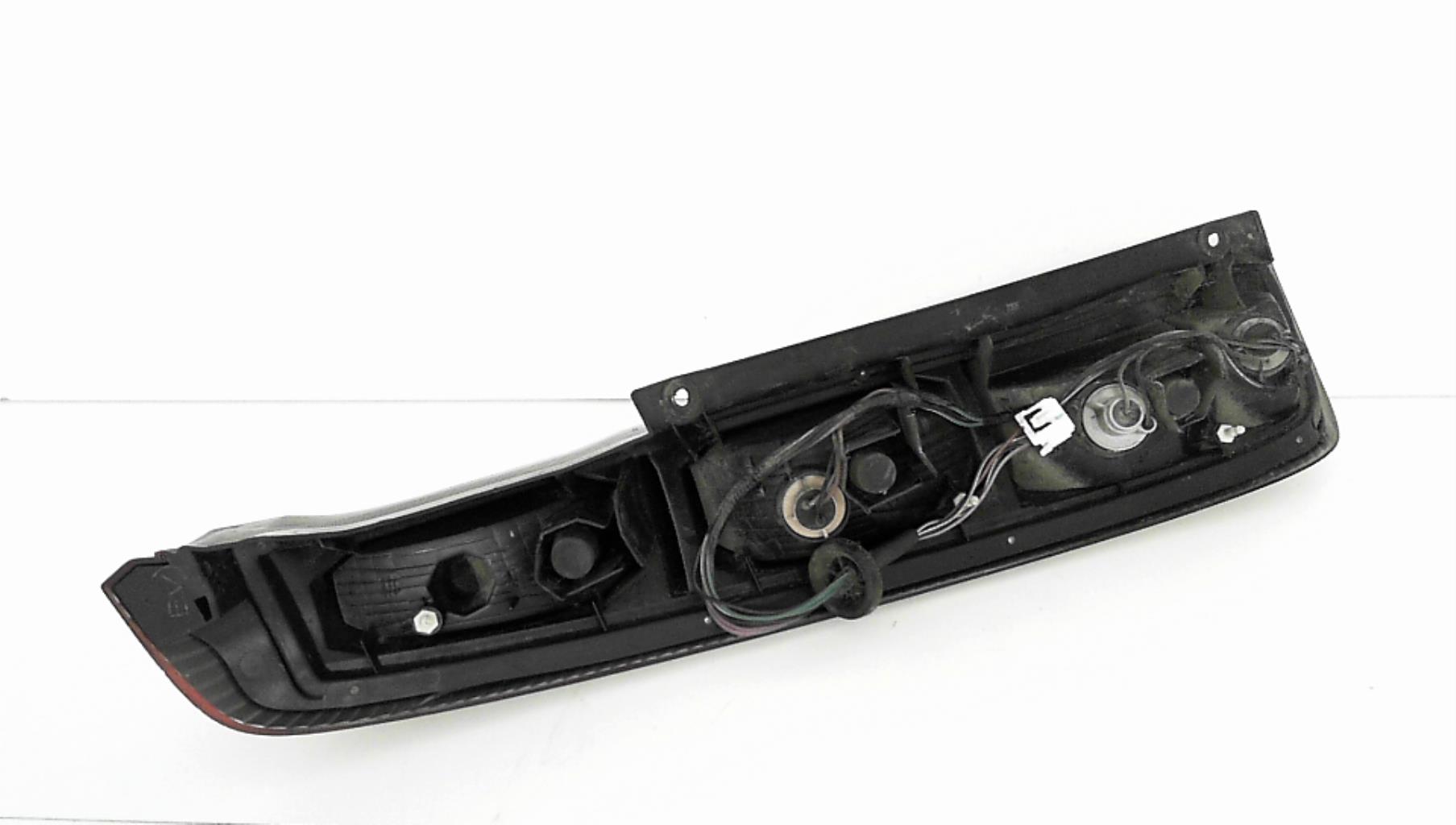 Fanale posteriore principale destro (luci) NISSAN X-TRAIL 1 PHASE 1 Diésel - 1