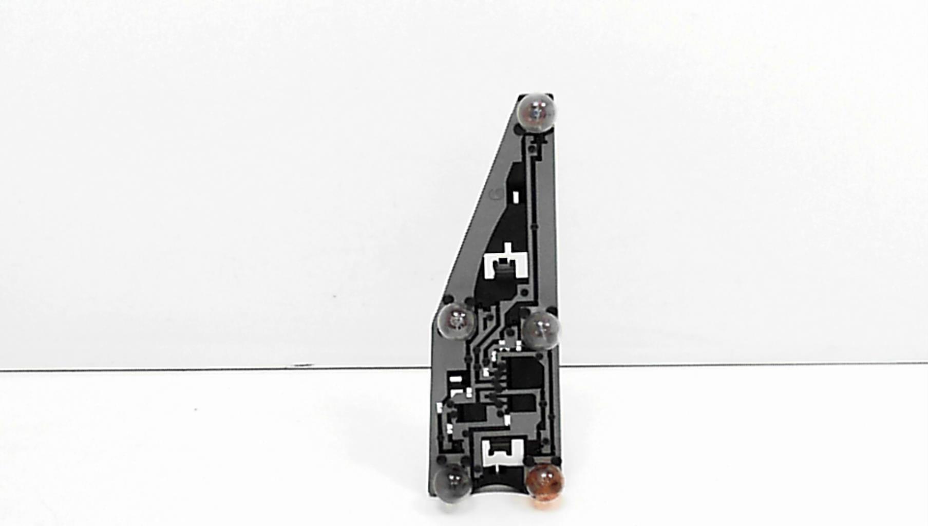 Base portalampade fanale posteriore sinistro PEUGEOT 406 COUPE Diésel - 1