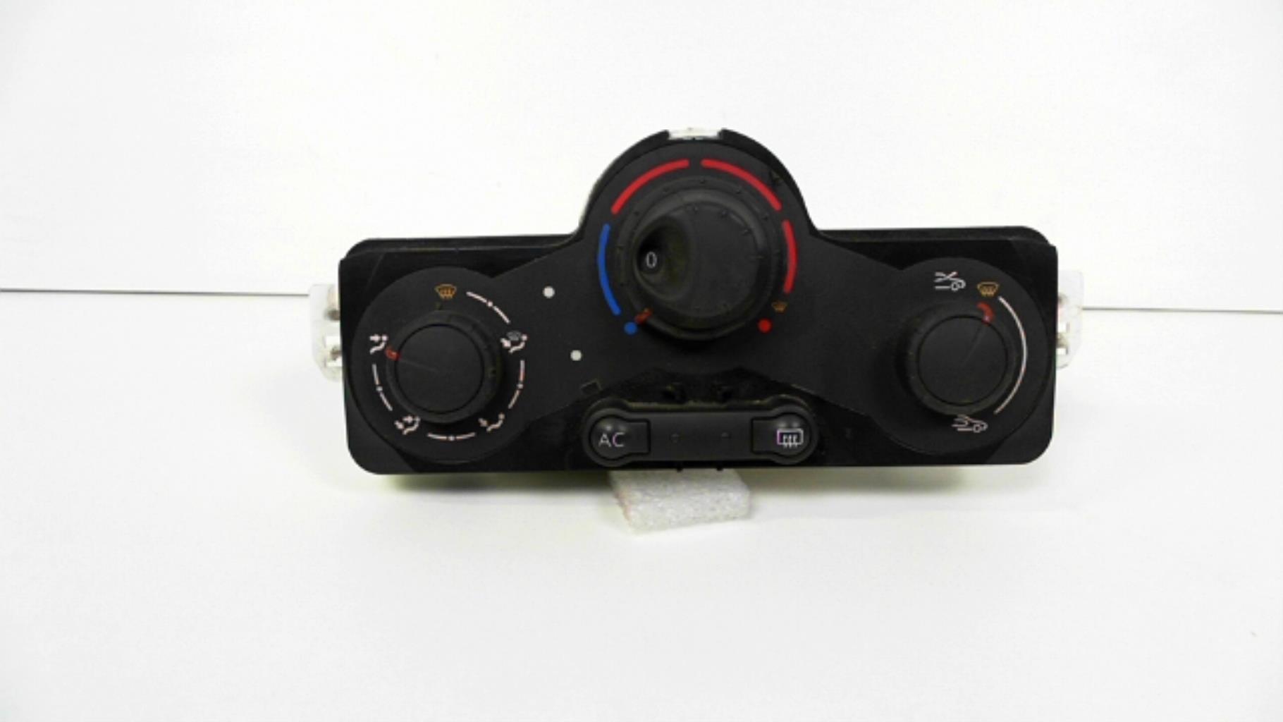 Commande chauffage RENAULT CLIO 3 PHASE 1 Diesel - 1