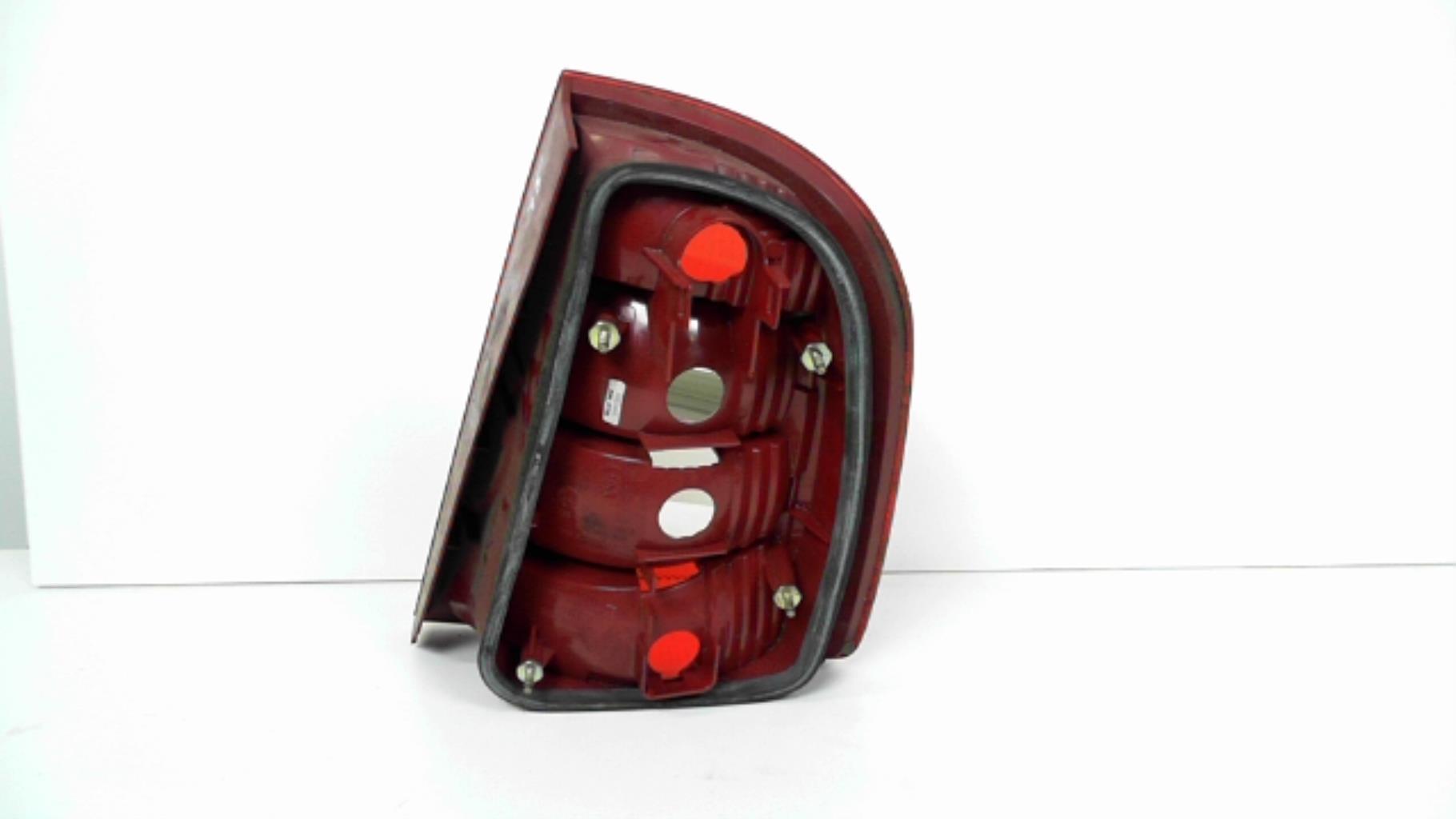 Fanale posteriore principale sinistro (luci) SKODA FABIA 1 PHASE 1 Diésel - 1