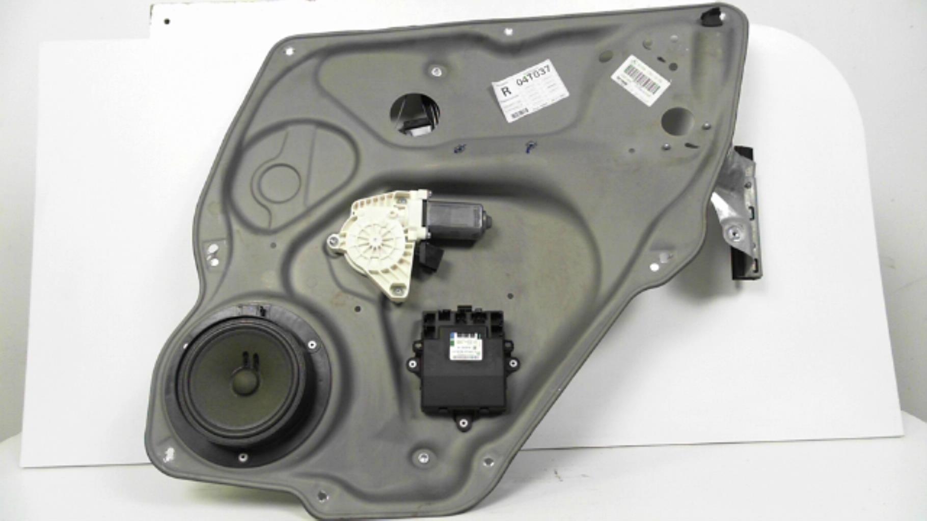 Alzacristalli elettrico posteriore destro MERCEDES CLASSE B 245 PHASE 1 Diésel - 1