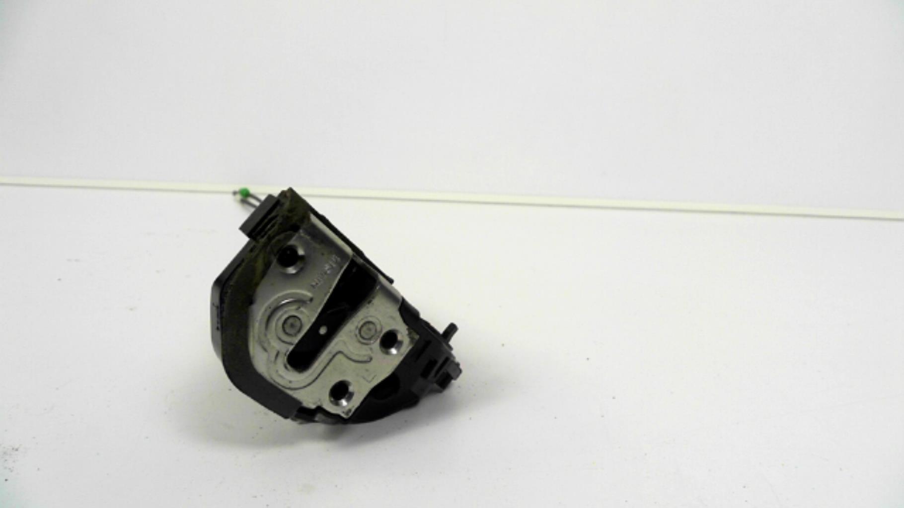 Chiusura centralizzata posteriore sinistra TOYOTA YARIS 2 PHASE 1 Diésel - 1
