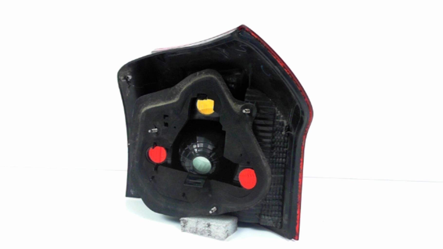 Fanale posteriore principale sinistro (luci) TOYOTA COROLLA 10 PHASE 2 Diésel - 1