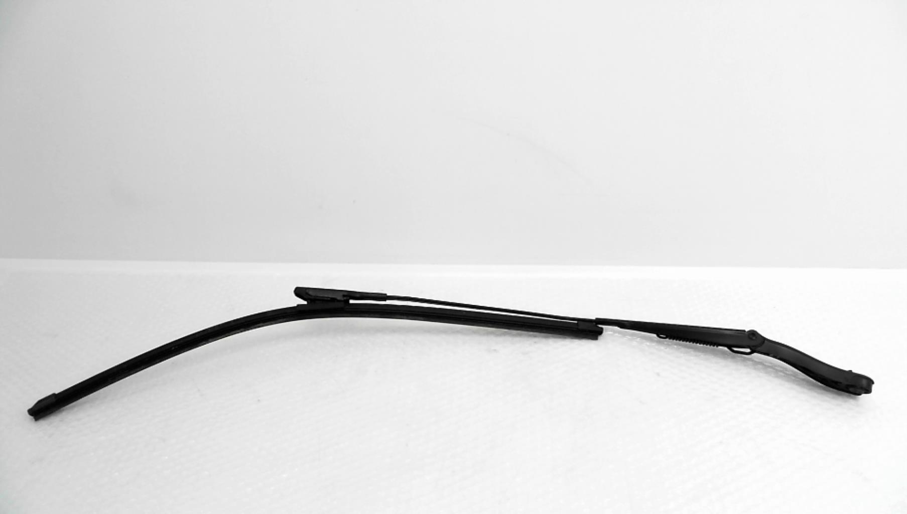 Braccio tergicristallo anteriore sinistro MERCEDES CLASSE A 169 PHASE 1 Diésel - 1