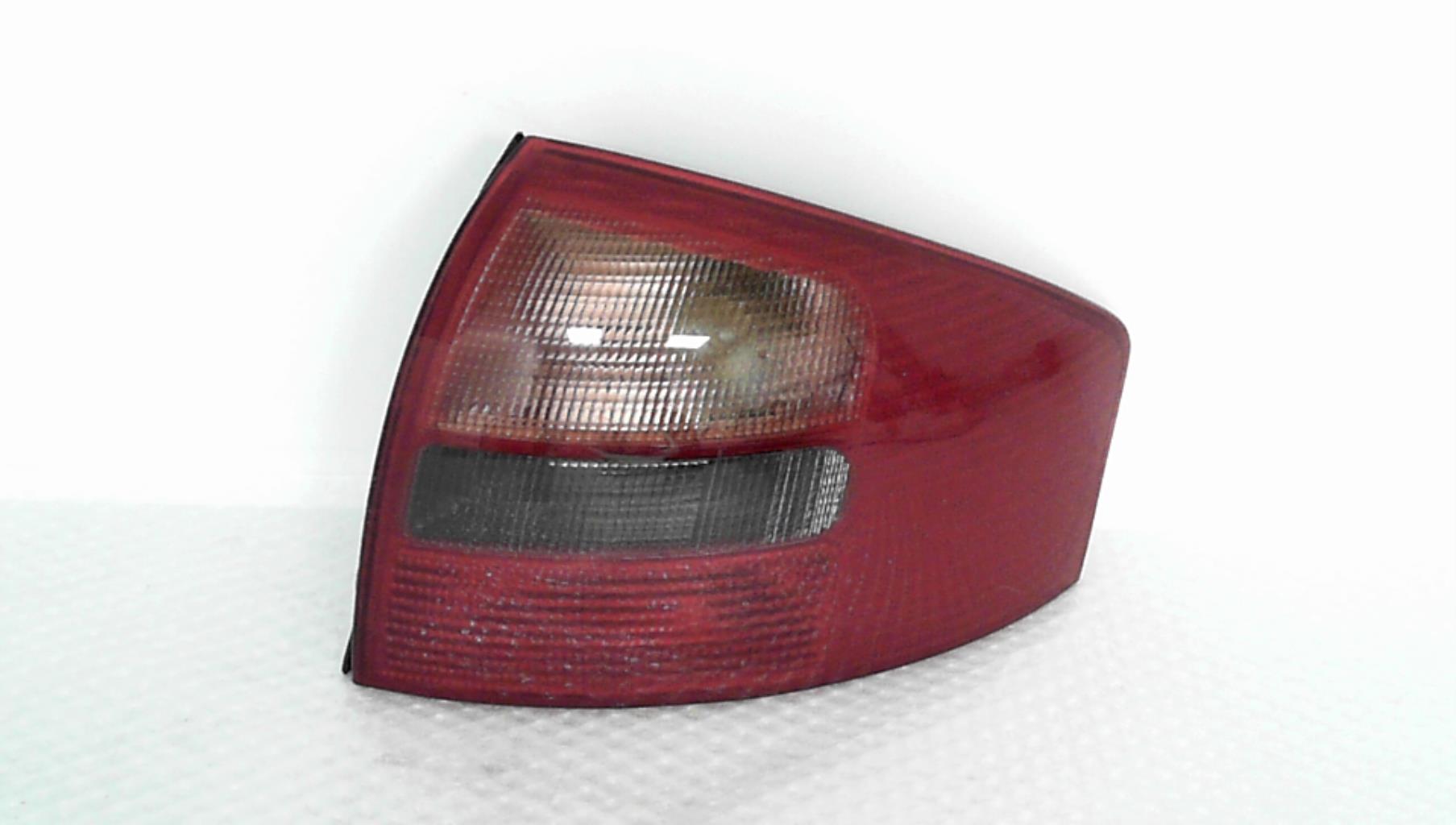 Fanale posteriore principale destro (luci) AUDI A6 2 PHASE 1 Diésel - 1