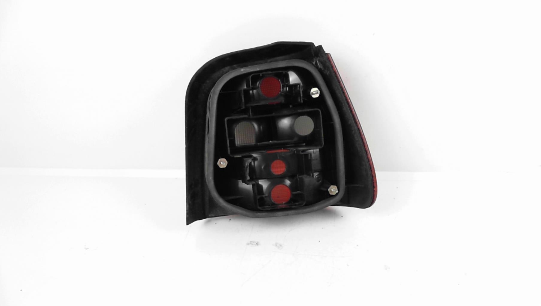 Fanale posteriore principale sinistro (luci) SKODA FELICIA PHASE 1 Diésel - 1