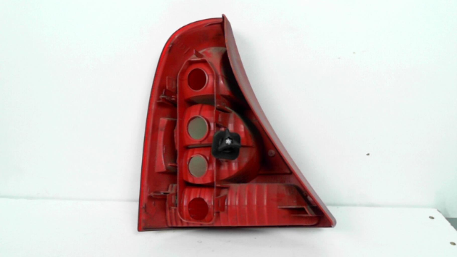 Fanale posteriore principale destro (luci) RENAULT CLIO 2 PHASE 2 Gasolina - 1