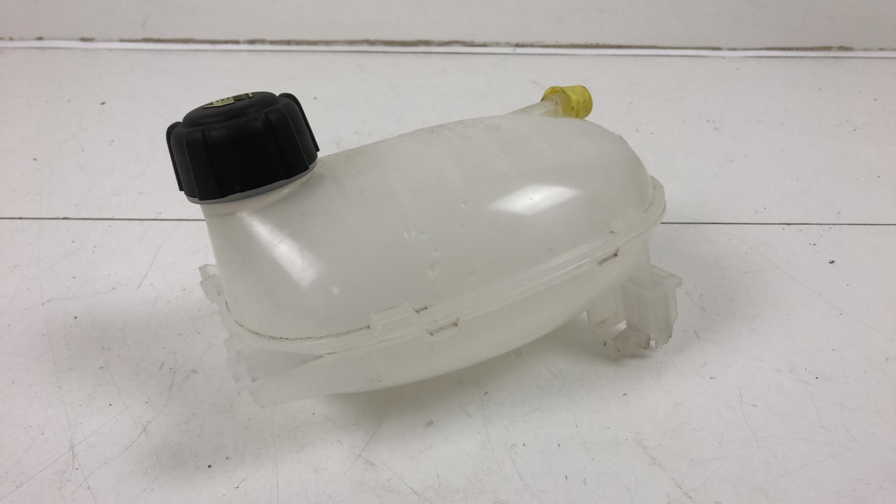 Vase d'expansion RENAULT CAPTUR 2 Essence - 1
