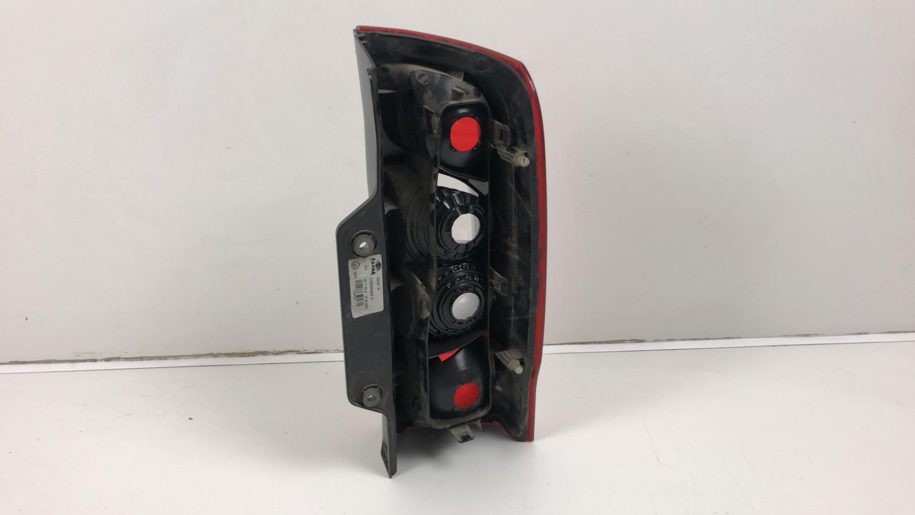 Fanale posteriore principale sinistro (luci) FIAT QUBO Diésel - 1