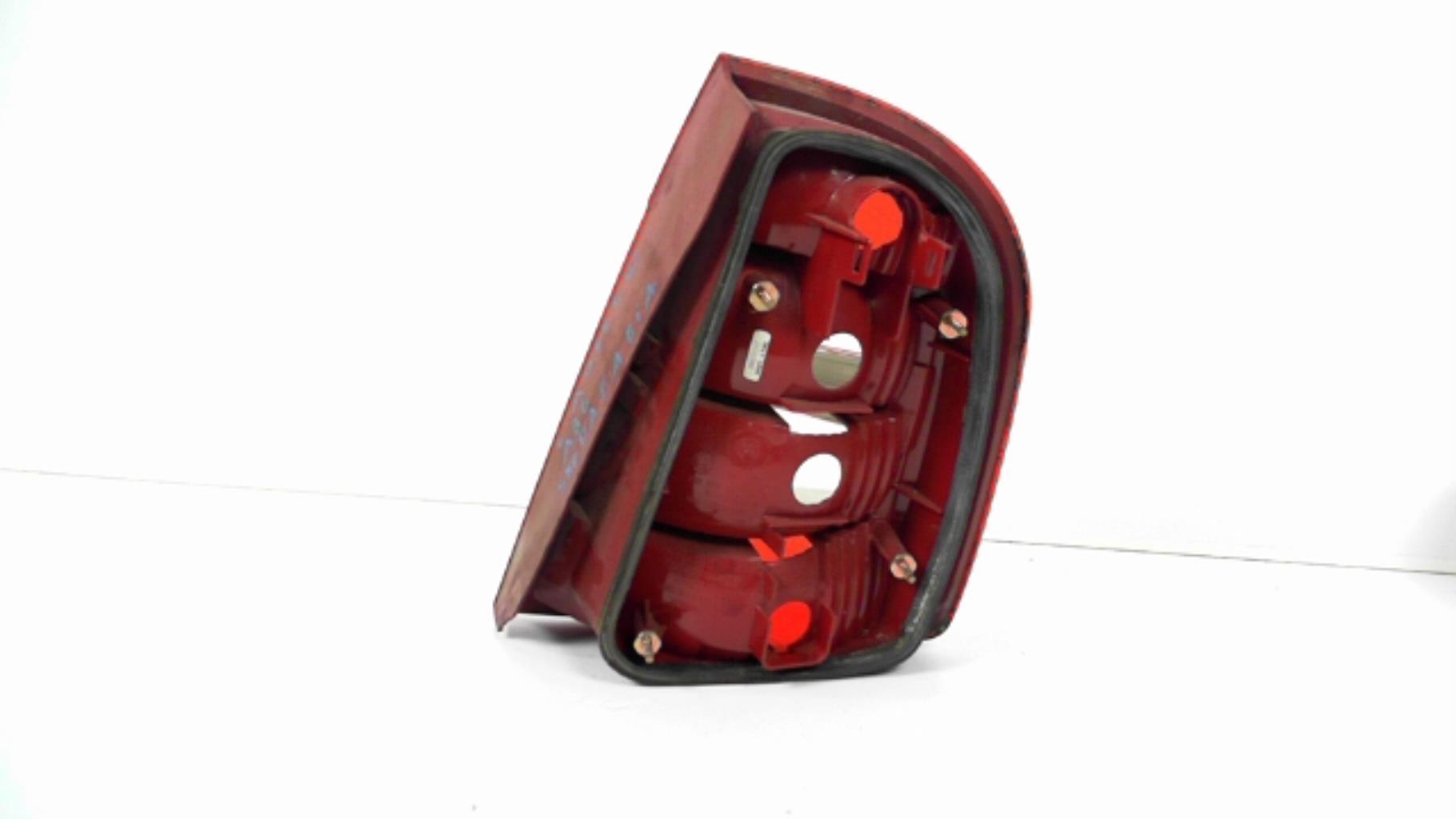 Fanale posteriore principale sinistro (luci) SKODA FABIA 1 PHASE 1 Diésel - 1
