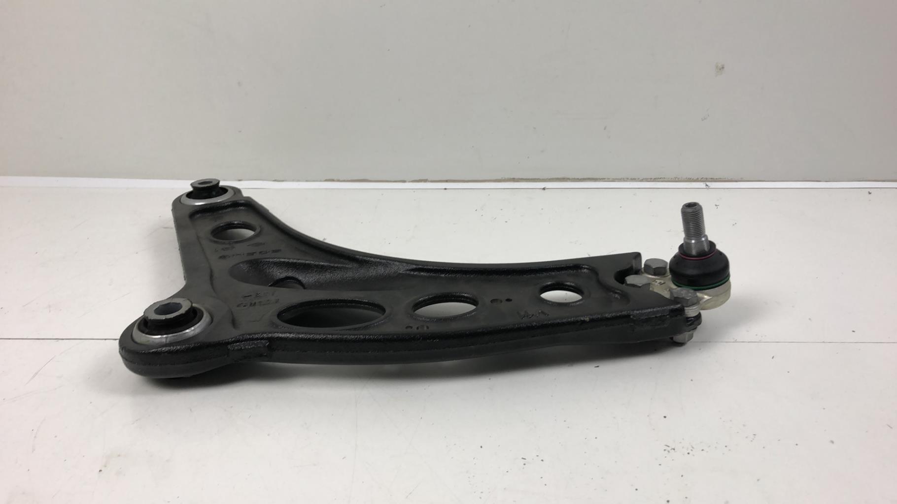 Triangle avant gauche RENAULT TRAFIC 3  - 1