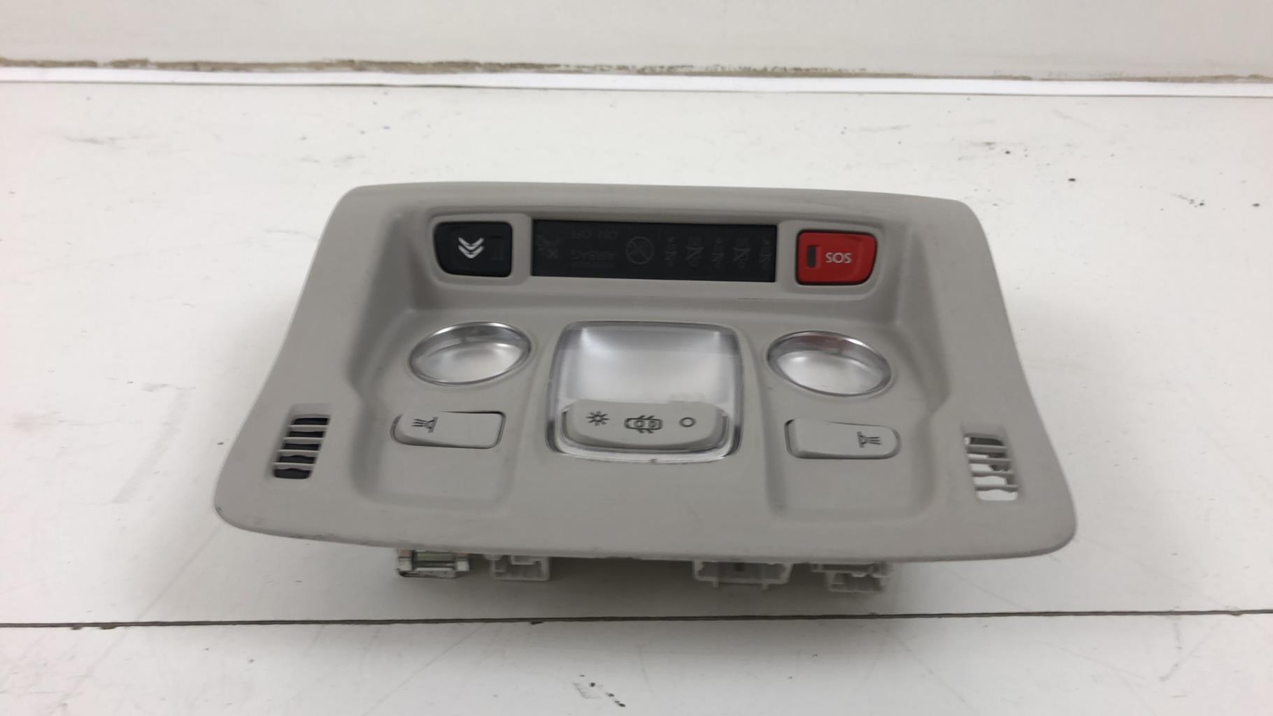 Luce di cortesia CITROEN C3 AIRCROSS PHASE 1 Gasolina - 1
