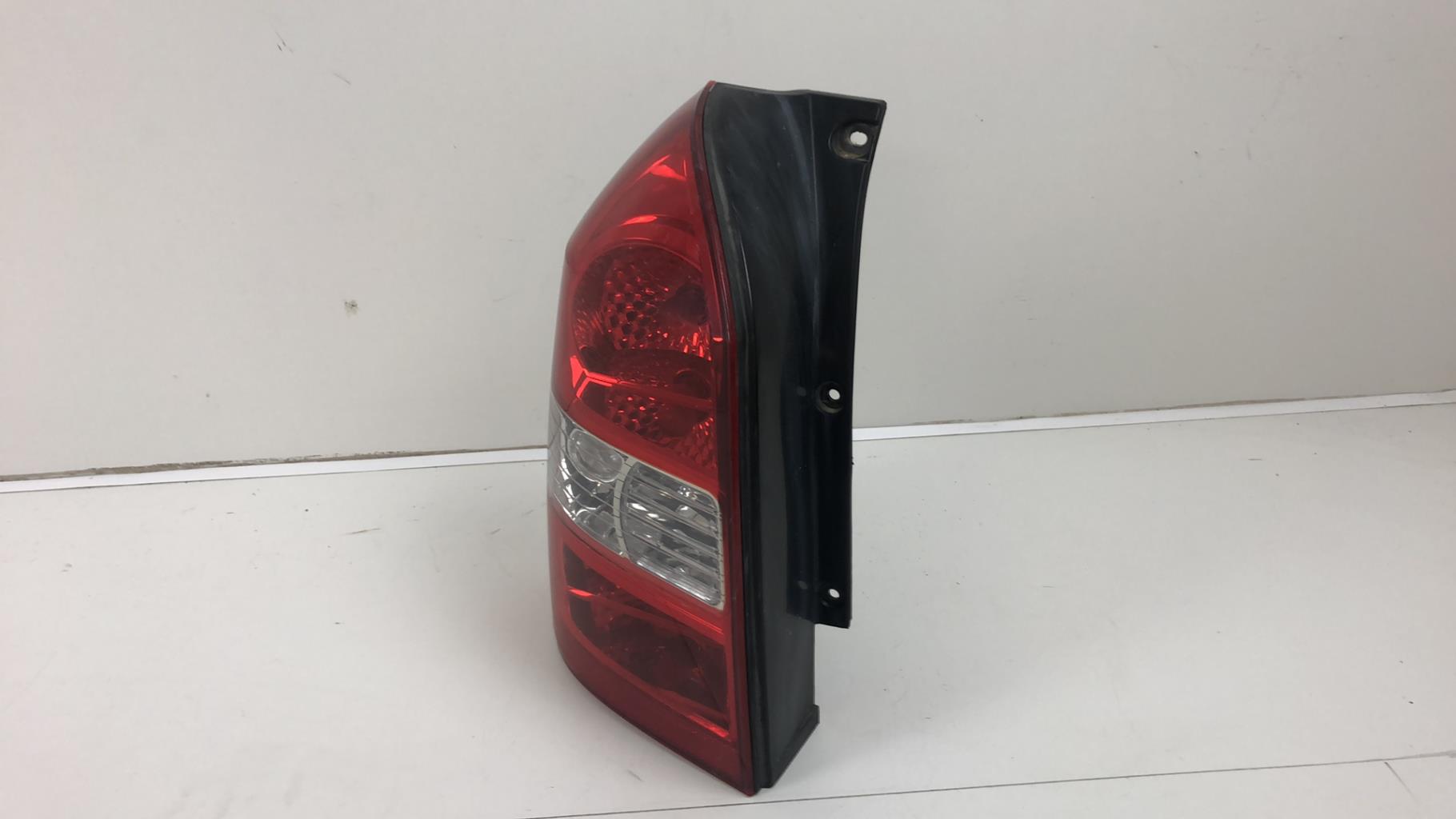 Fanale posteriore principale sinistro (luci) HYUNDAI TUCSON 1 Diésel - 1