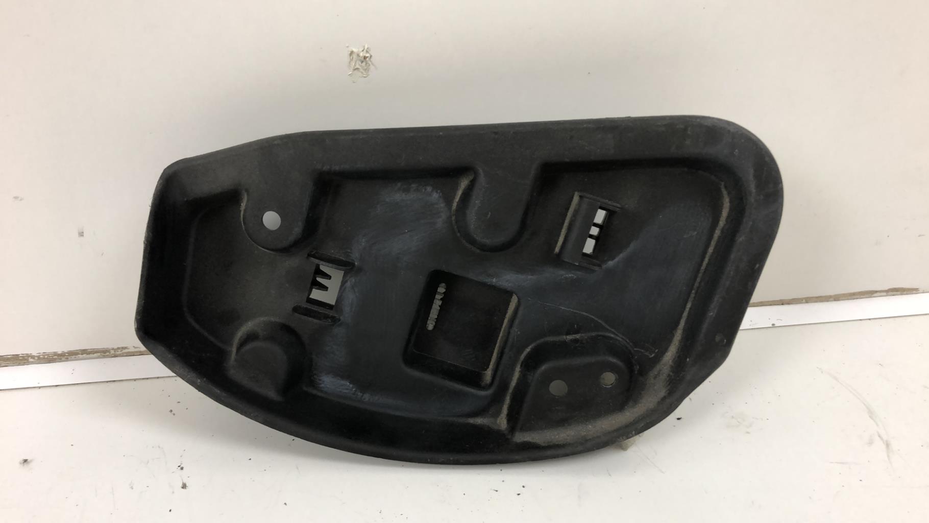 Base portalampade fanale posteriore destro CITROEN C5 1 PHASE 1 Diésel - 1