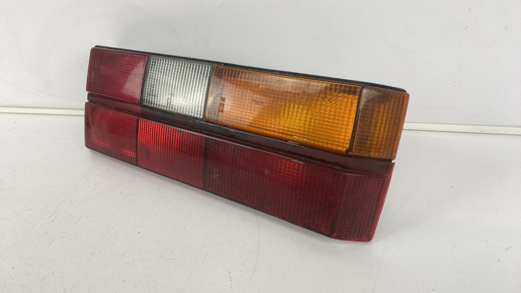 Fanale posteriore principale destro (luci) VOLKSWAGEN GOLF 1 Diésel - 1