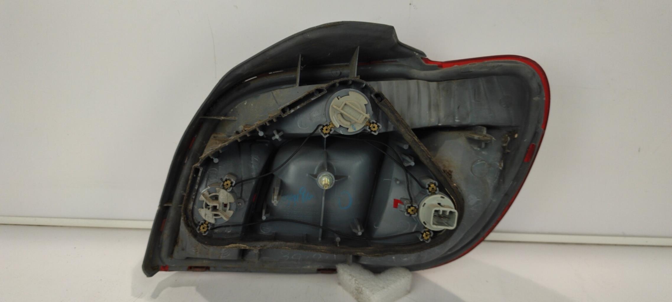 Fanale posteriore principale sinistro (luci) TOYOTA YARIS 1 PHASE 1 Gasolina - 1
