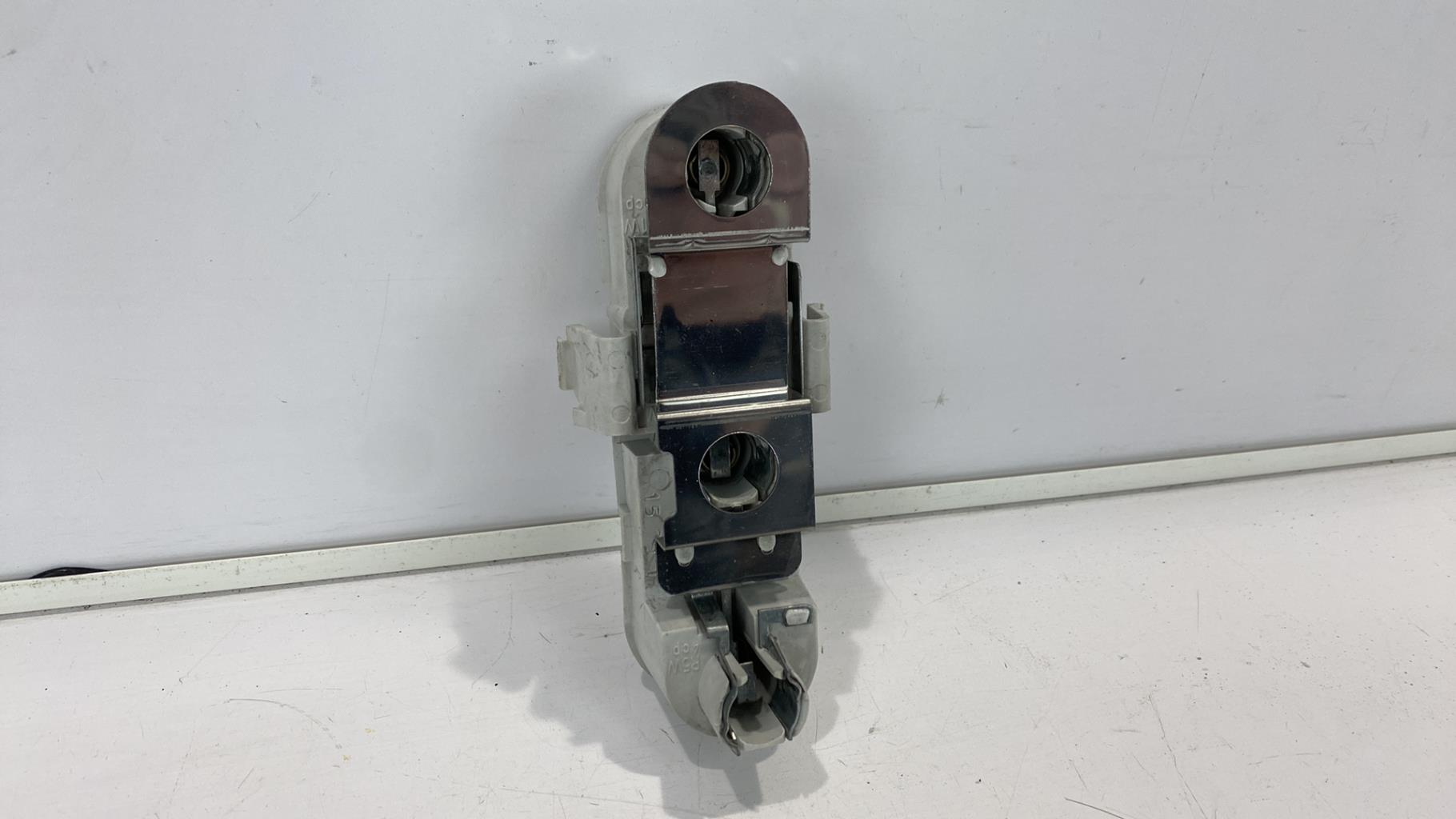 Base portalampade fanale posteriore sinistro VOLVO V 40 1 PHASE 1 BREAK Diésel - 1