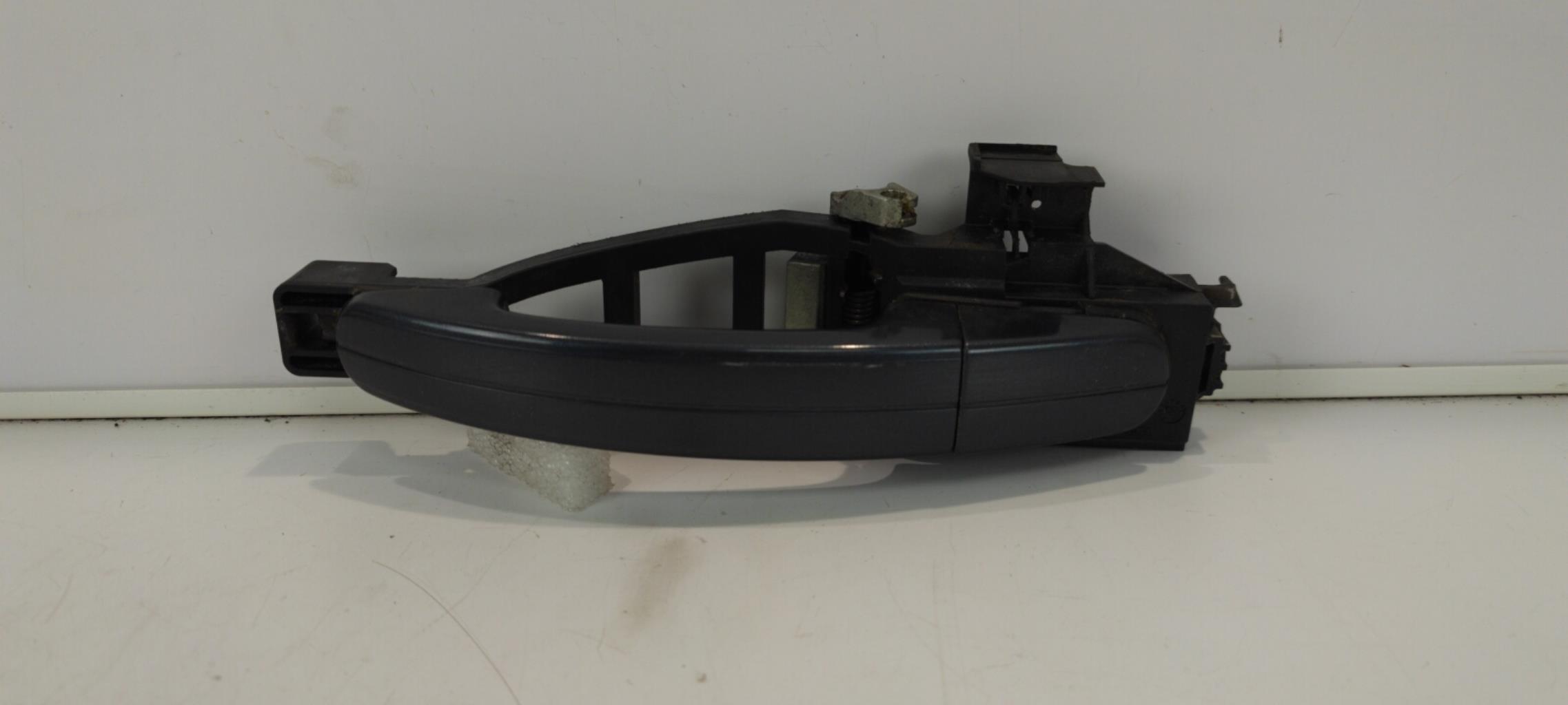 Maniglia portiera posteriore sinistra FORD FOCUS 2 PHASE 2 Diésel - 1