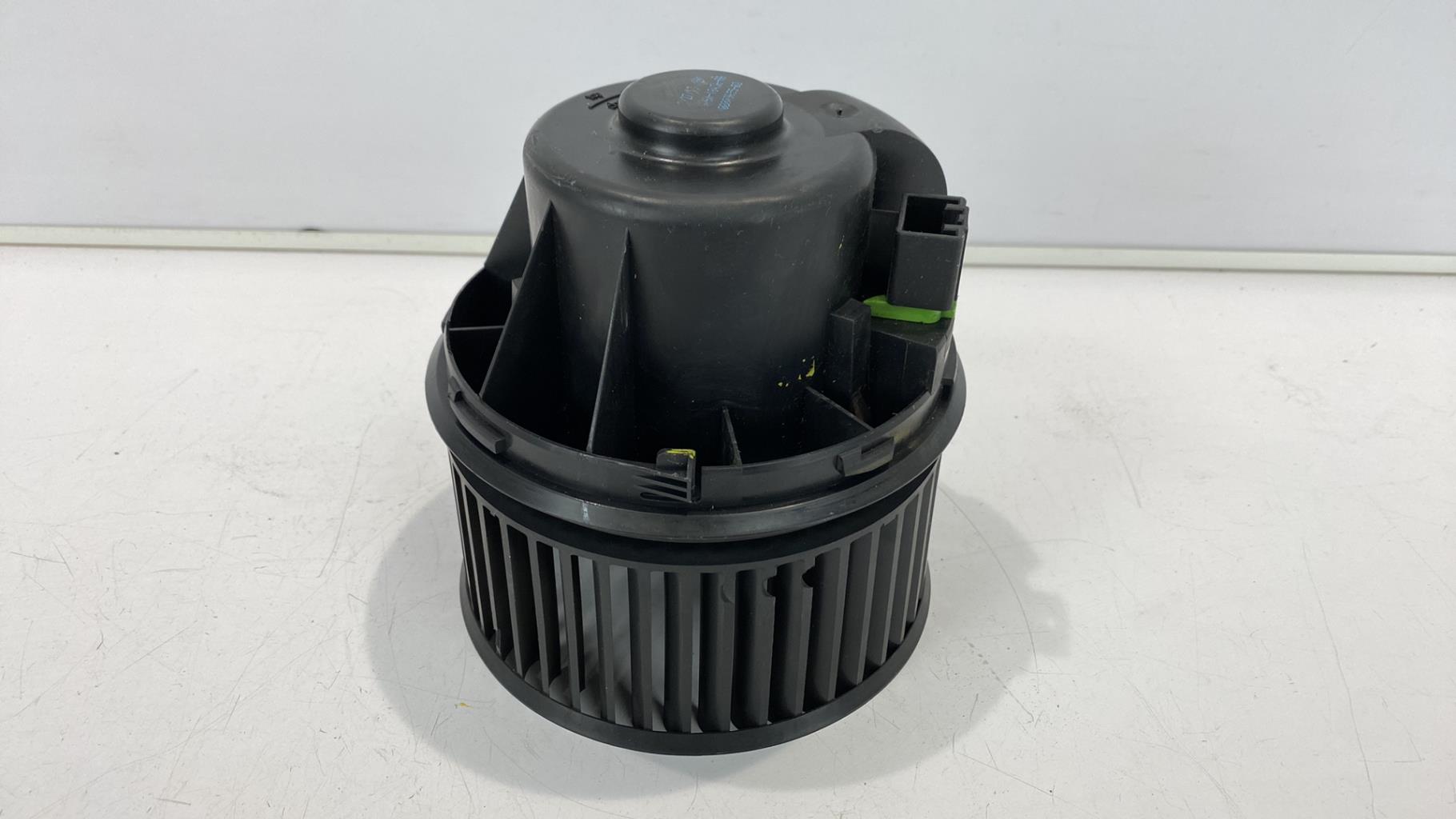 Pulseur d'air FORD FOCUS 3 PHASE 1 BREAK Diesel - 1