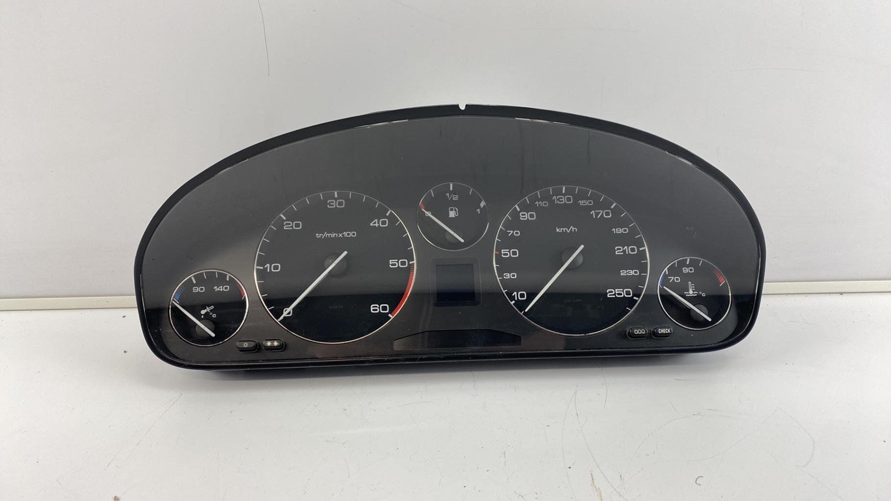 Compteur PEUGEOT 607 PHASE 1 Diesel - 1