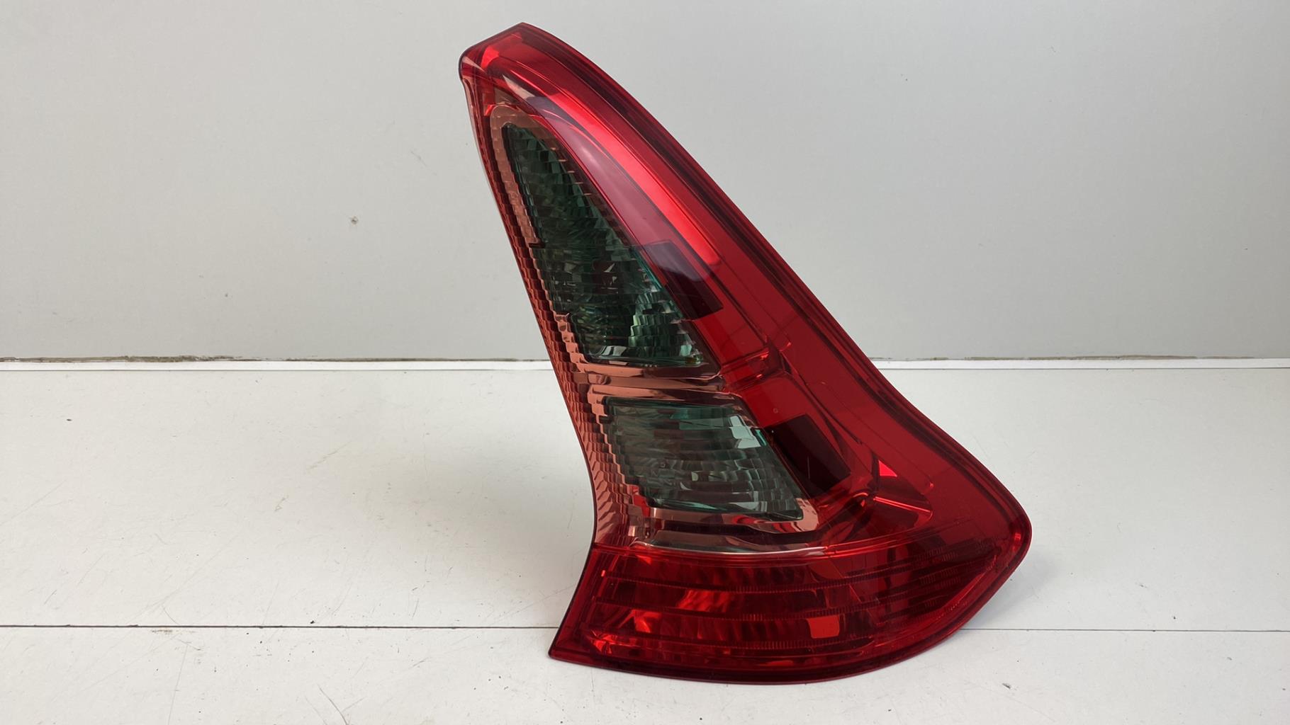 Fanale posteriore principale destro (luci) CITROEN C4 1 PHASE 1 COUPE Diésel - 1