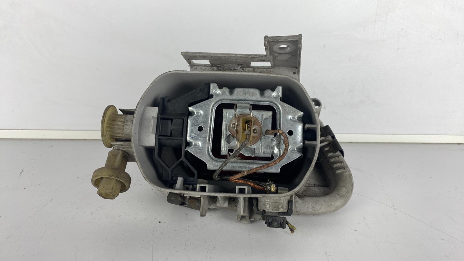 Fendinebbia sinistro (luce) MERCEDES CLASSE E 210 PHASE 1 Gasolina - 1