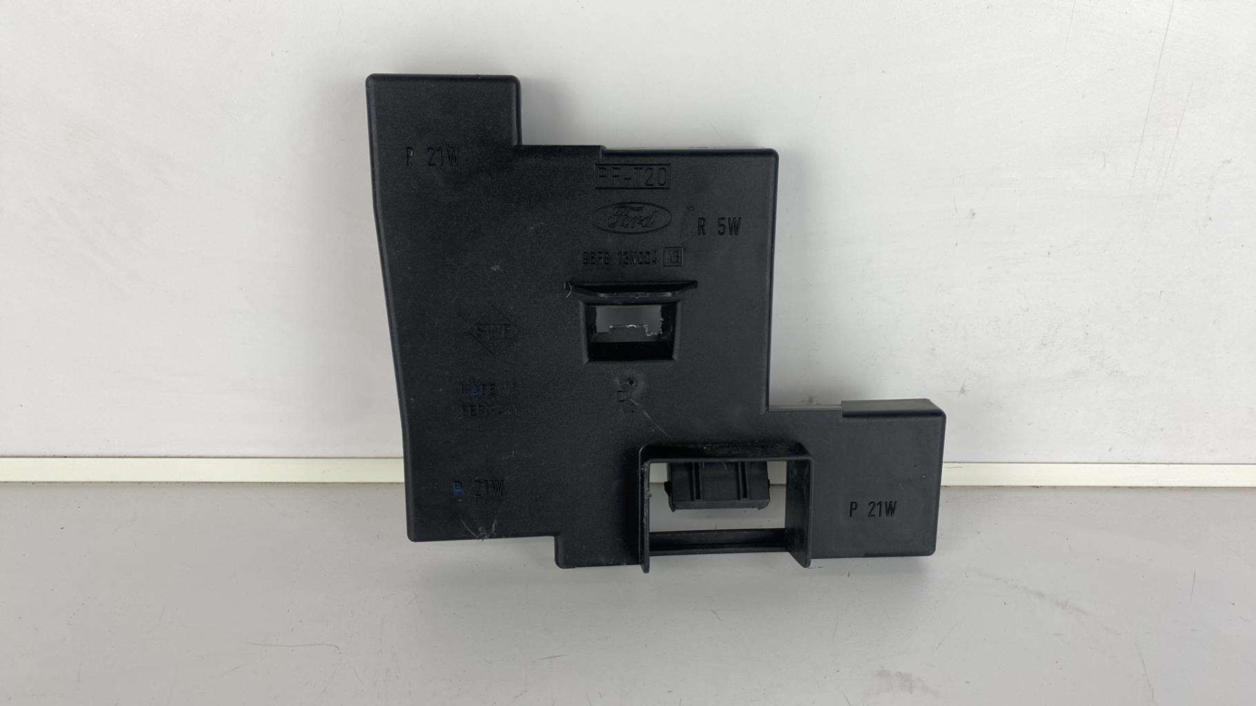 Base portalampade fanale posteriore destro FORD FIESTA 4 PHASE 2 Gasolina - 1