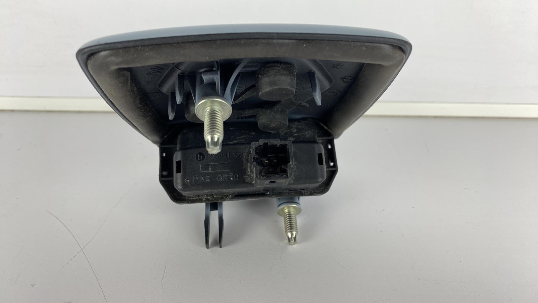 Bouton de coffre RENAULT LAGUNA 2 PHASE 2 Essence - 1