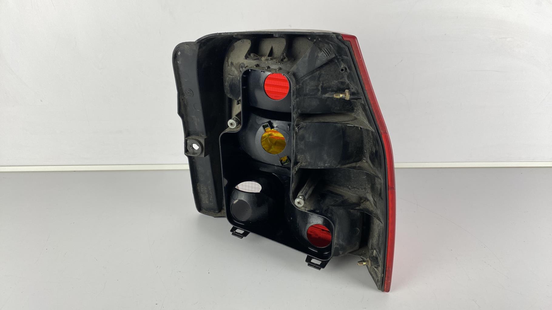 Fanale posteriore principale sinistro (luci) VOLKSWAGEN LUPO Gasolina - 1