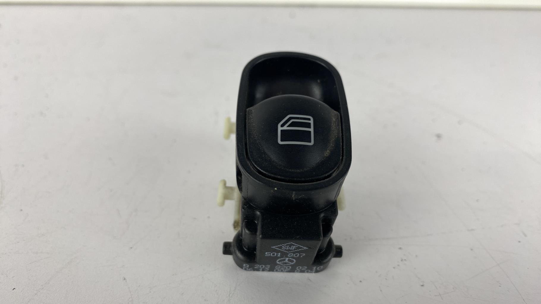 Interruttore lavacristalli posteriore sinistro MERCEDES CLASSE E 211 PHASE 1 Diésel - 1