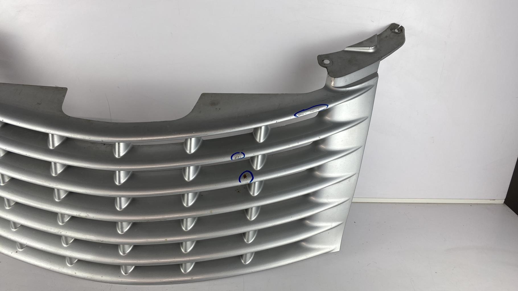 Calandre CHRYSLER PT CRUISER PHASE 1 BREAK Diesel - 1