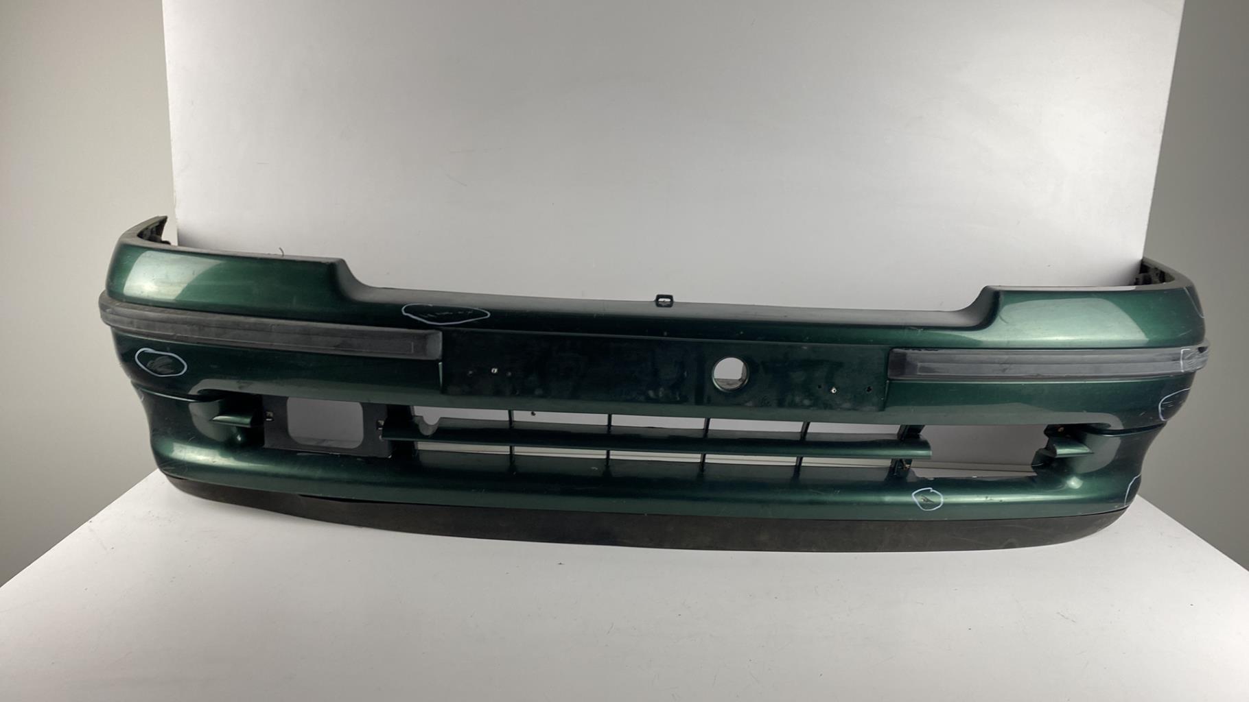 Pare choc avant RENAULT CLIO 1 PHASE 2 Diesel - 1