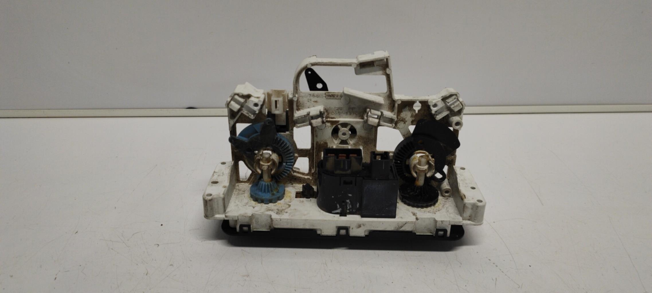 Commande chauffage SUZUKI JIMNY 1 PHASE 2 Diesel - 1