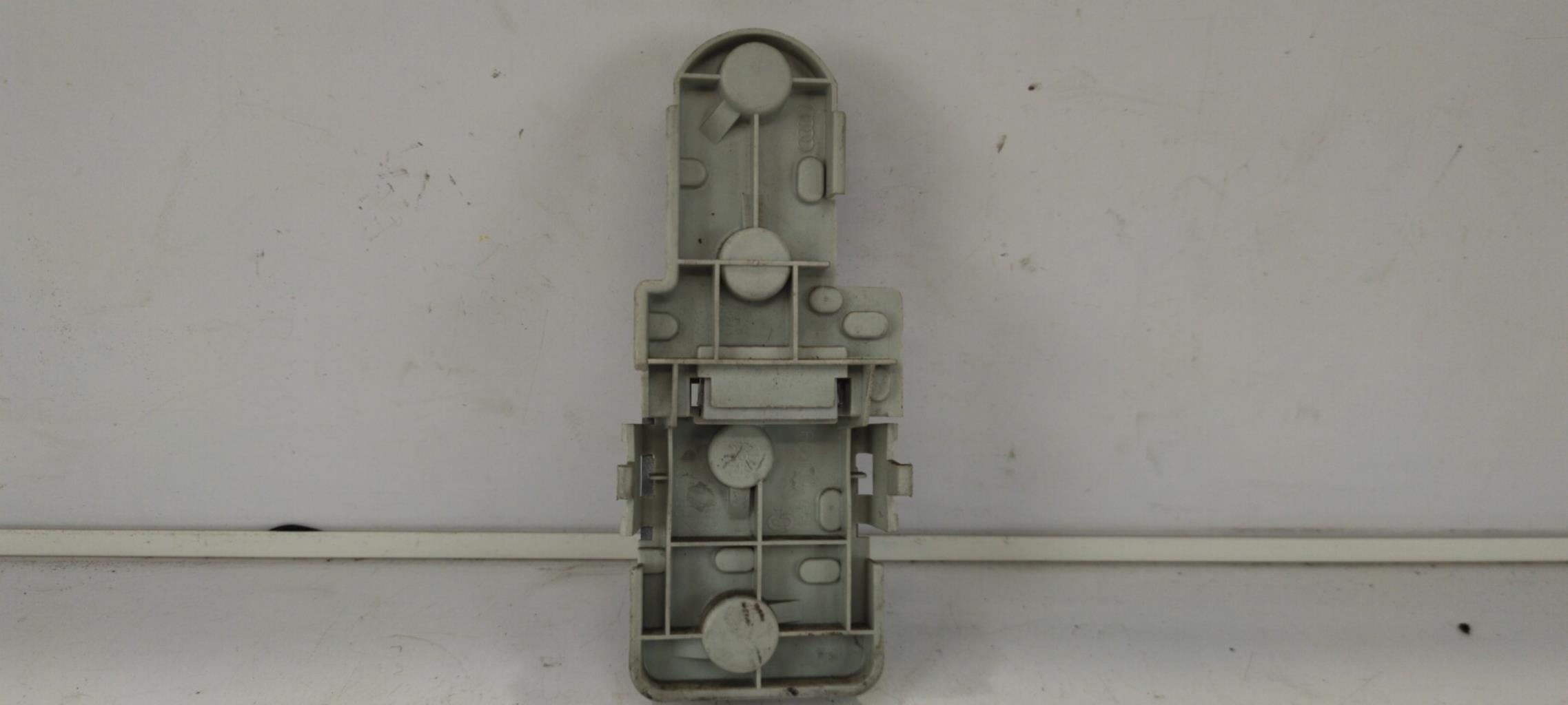 Base portalampade fanale posteriore sinistro AUDI A3 1 PHASE 2 Gasolina - 1