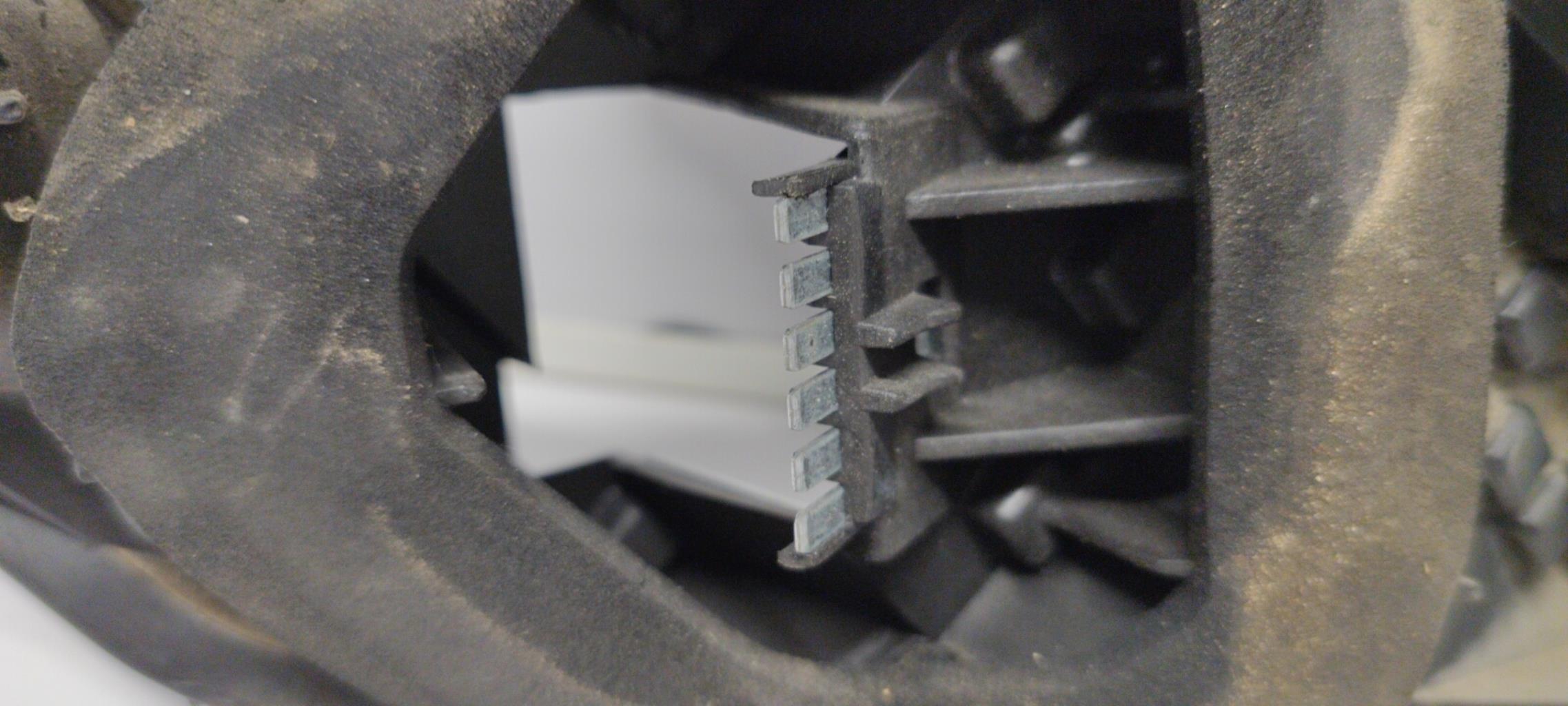 Base portalampade fanale posteriore sinistro OPEL CORSA D PHASE 1 Diésel - 1