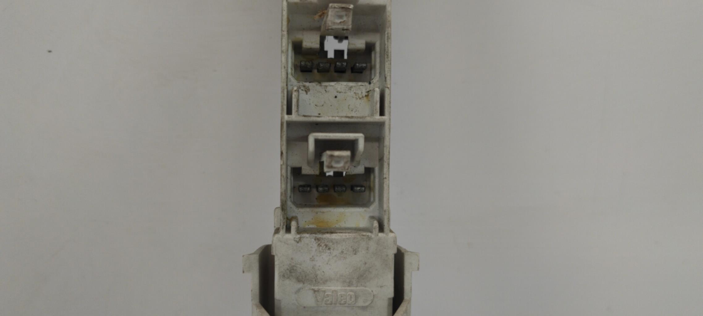 Base portalampade fanale posteriore sinistro CITROEN XM PHASE 1 Gasolina - 1