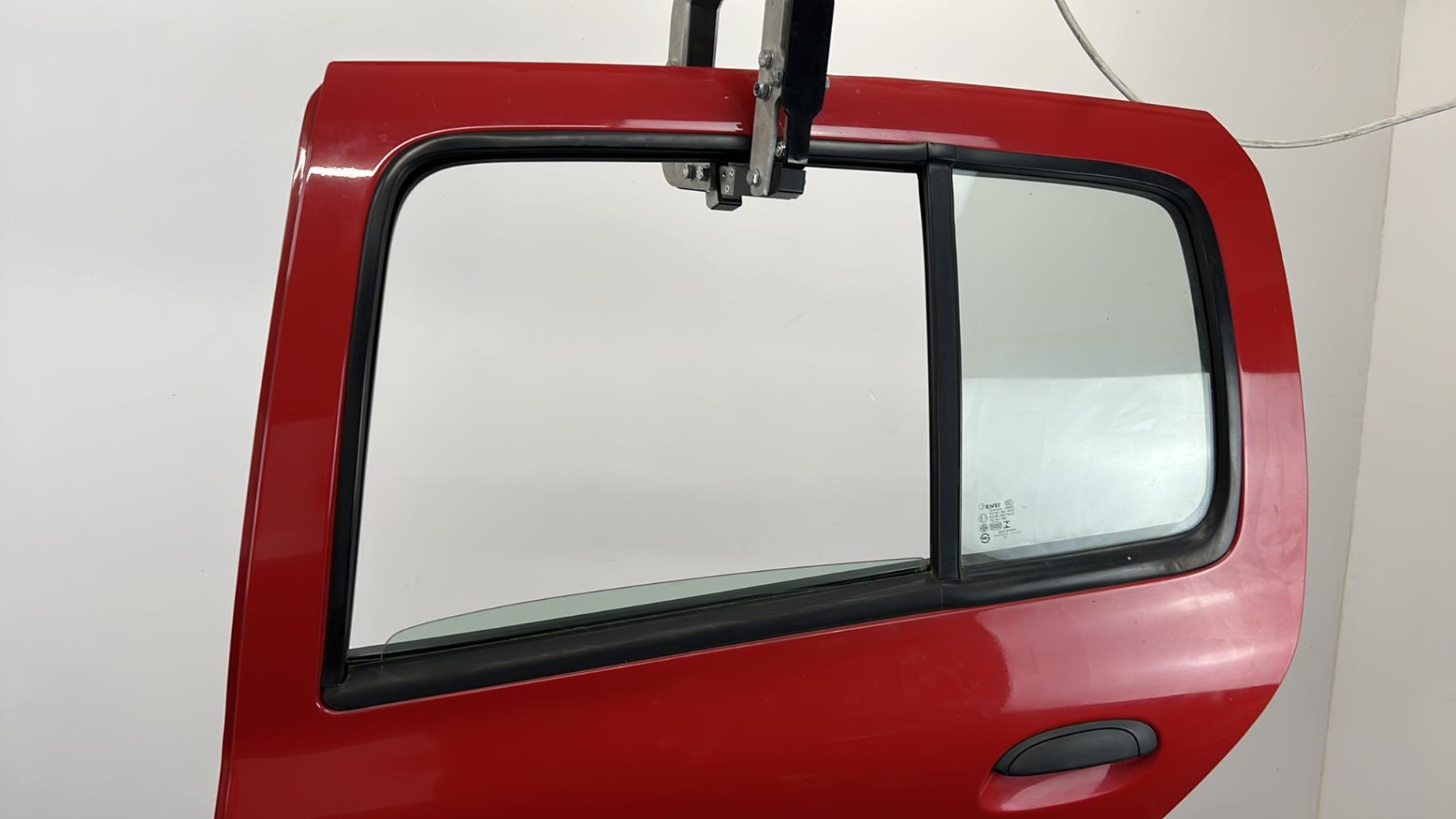 Porte arriere gauche RENAULT CLIO 2 PHASE 2 Essence - 1
