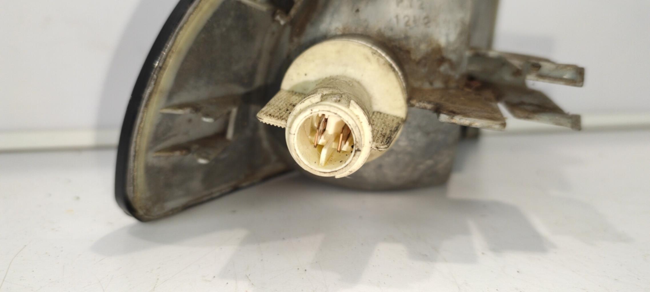 Ripetitore lampeggiante anteriore sinistro (Luci) AUDI A4 1 PHASE 1 Diésel - 1